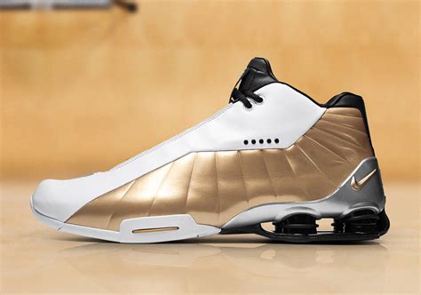 nike shox gold weiß|shox heavyweight gold shoes.